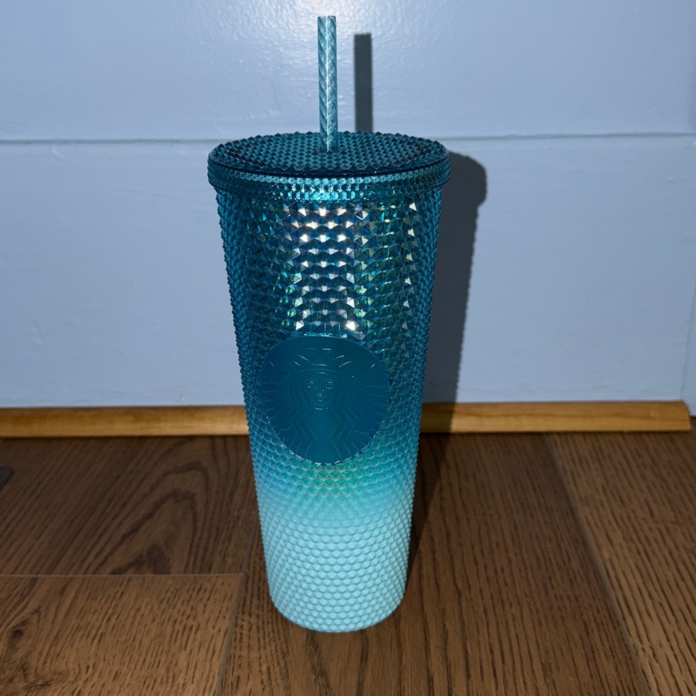 NWT Starbucks 2023 Studded Glacier Blue Ombré Tumbler 24 oz